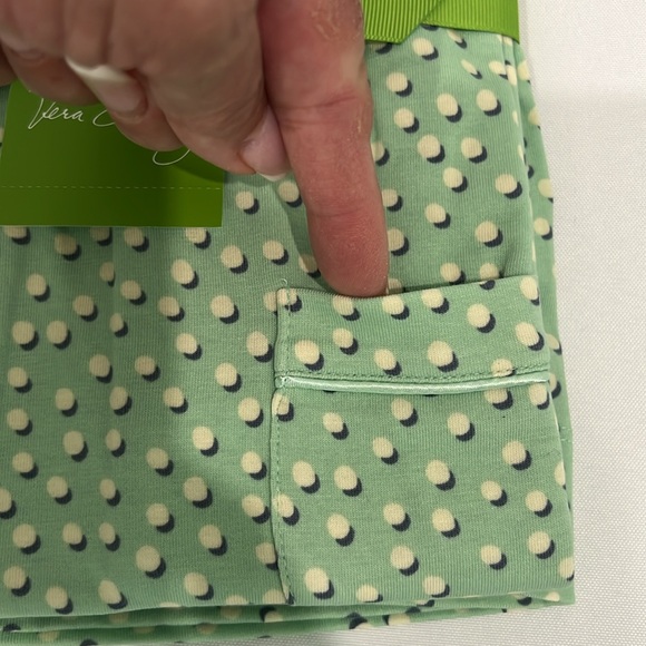 Vera Bradley Summer Pajamas Nomadic Dots Small - Picture 6 of 10